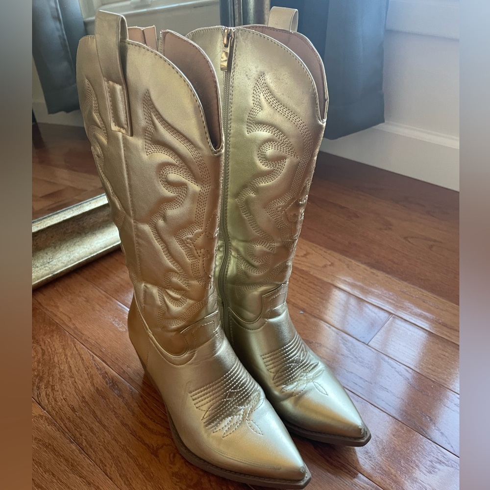 Gold Western Cowgirl Boots